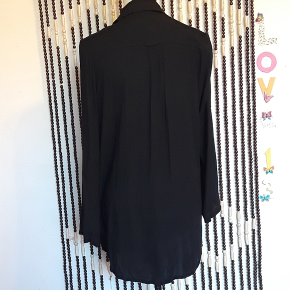 Chic "BLVD" Beach Top - Picture 4 of 7